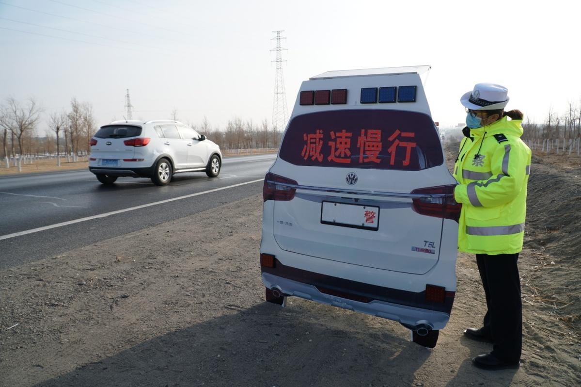 新疆警察招聘最新动态，机遇与挑战交织